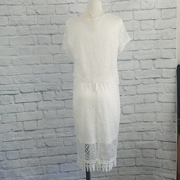 Embroidered Lace 2pc Skirt Set. - Picture 2 of 14